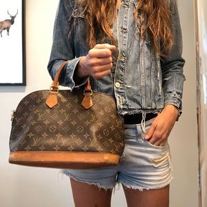 SOLD on M! Auth Louis Vuitton Alma!!
